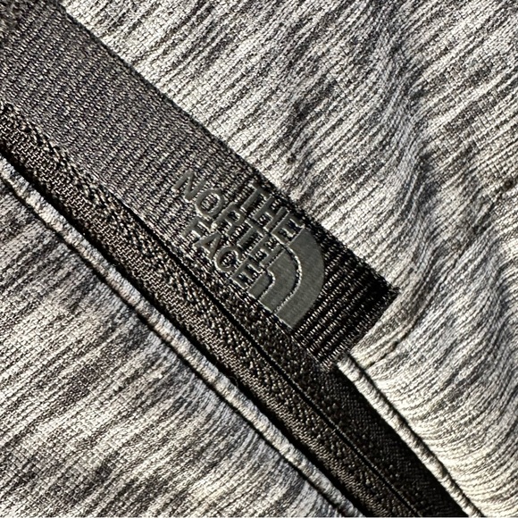 The North Face Heathered Gray and Black Jacket - Picture 3 of 7